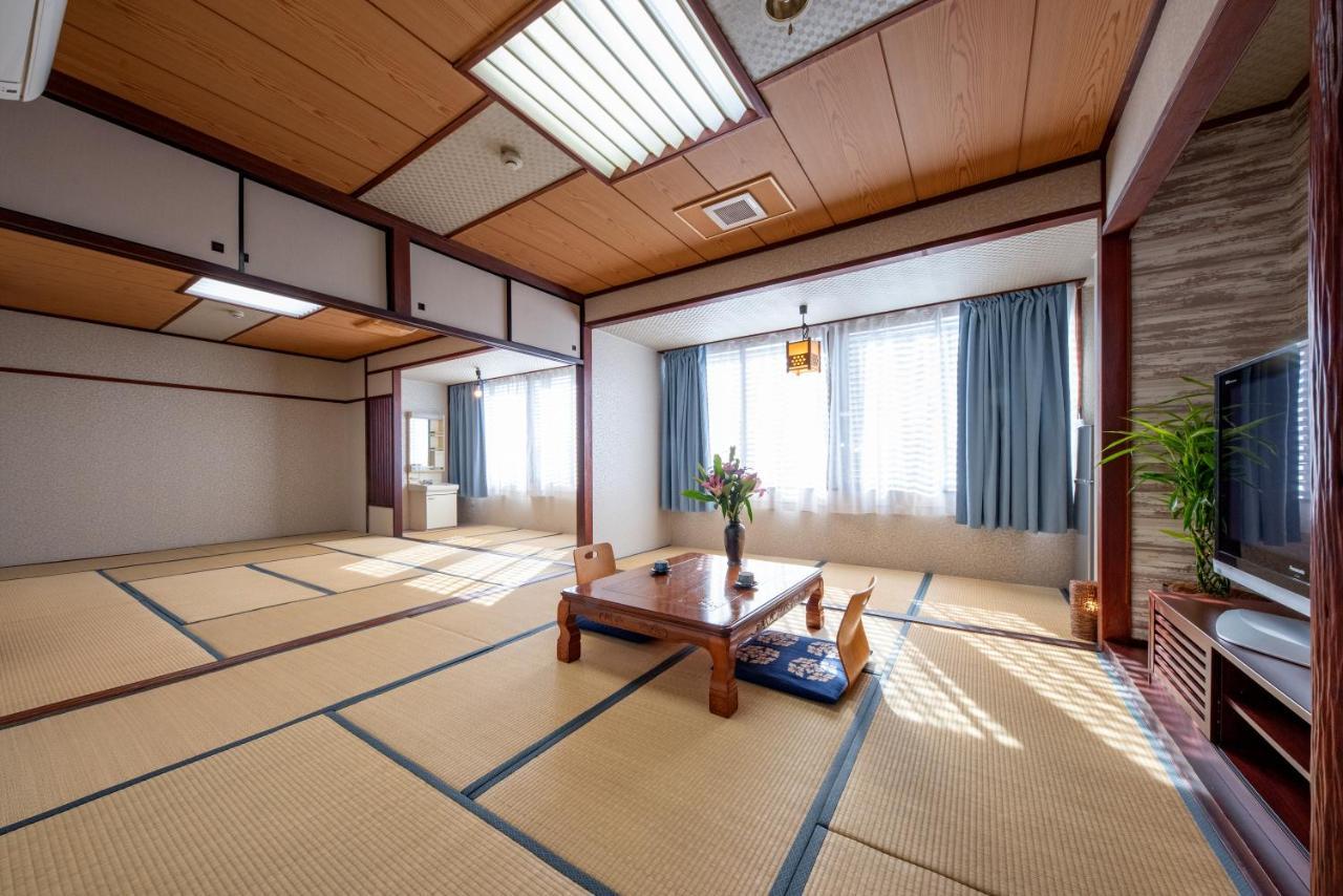 Hotel Shin Makomo Itako Exteriör bild