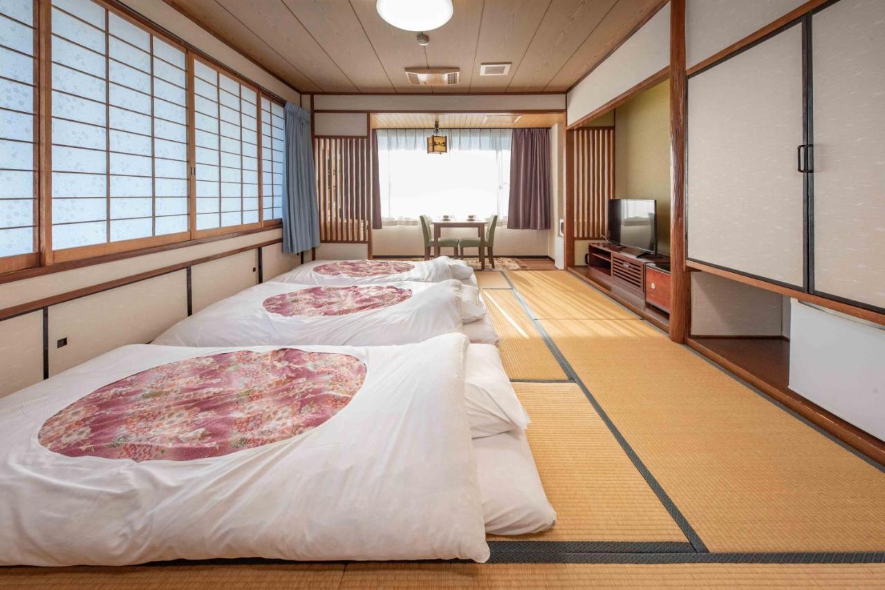 Hotel Shin Makomo Itako Exteriör bild